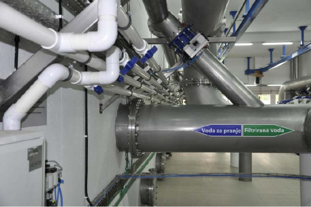 GAU objekat sa rezervoarom - instalacije hlorne vode, gasnog hlora i cevovodi za uzorkovanje prečišćene vode