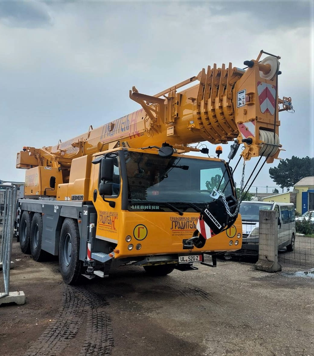 Nabavljena je i puštena u rad nova autodizalica LIEBHERR 1060 – 3.1 City crane